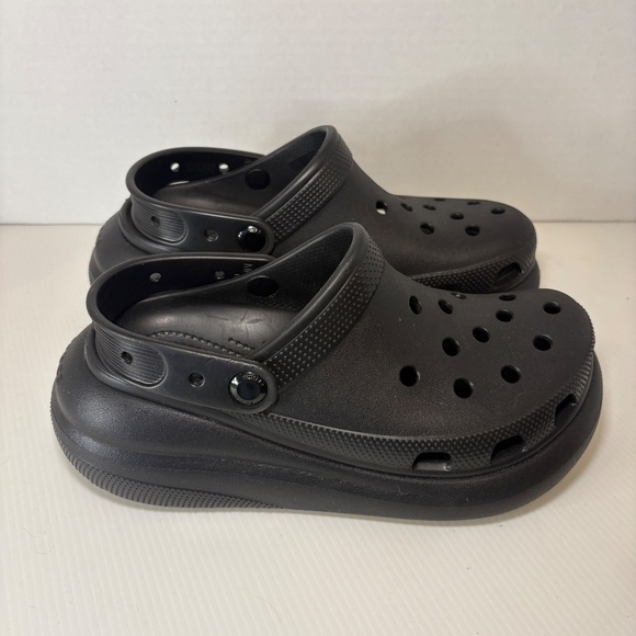 Crocs Classic Crush Clog Black Men 6 Women\'s 8 Slip On Platform Sandals 207521 main image 10